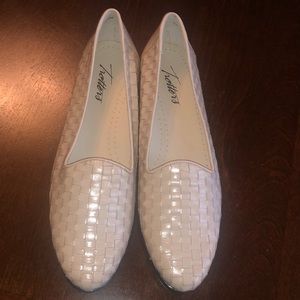 Cream trotters off white woven new 6N 6 narrow